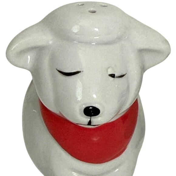 Lot of 2 Ceramic Salt Pepper Shaker Set Lambs and Angel Sitting on Crescent Moon - Picture 9 of 10